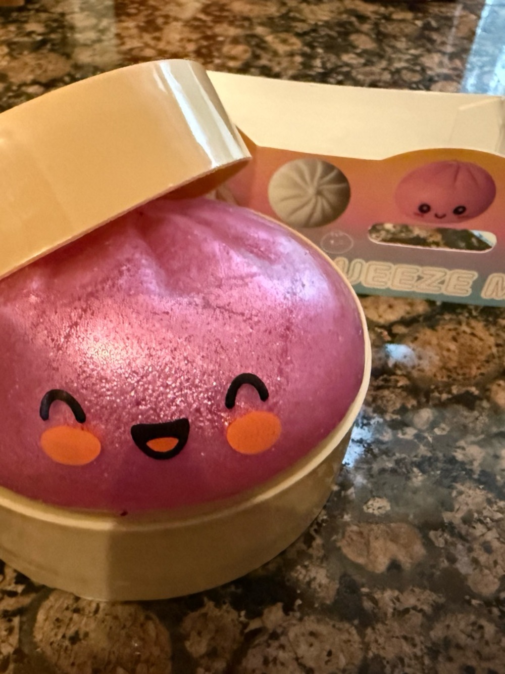 RARE VALENTINE PINK GLITTER DUMPIING Squeeze Toy in Round Tin
